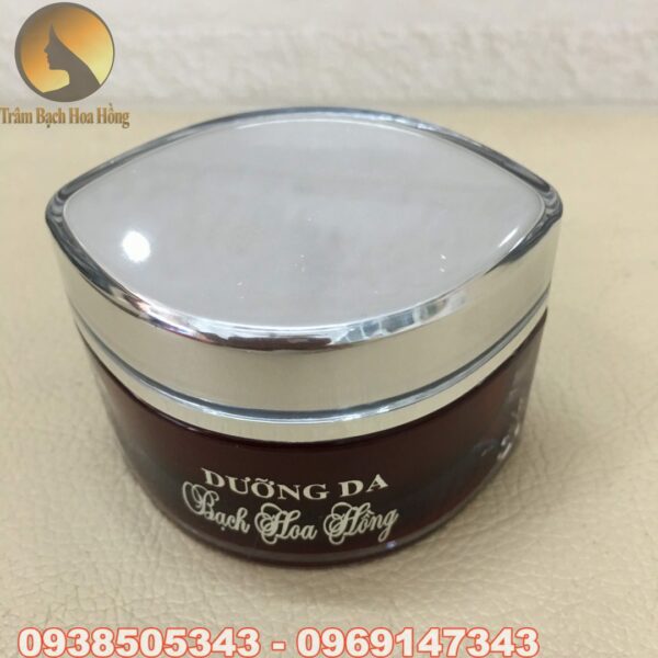 Kem Dưỡng Trắng Da Bạch Hoa Hồng - Hình ảnh 7
