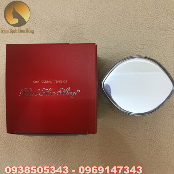 Kem Dưỡng Trắng Da Bạch Hoa Hồng - Hình ảnh 8